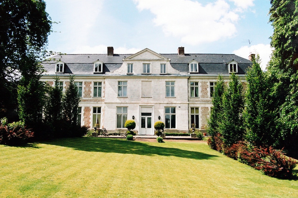 Hotel Chambres d'hôtes Château de Courcelette