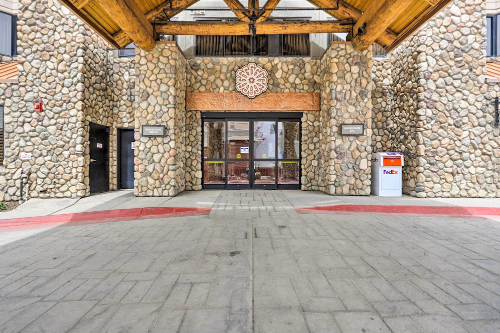 Crested Butte Studio w/ Community Hot Tub & Pool! view 2