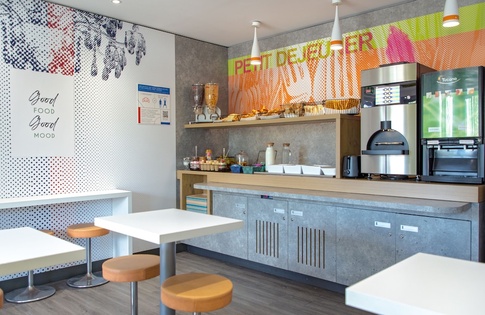 Frejus Vacations - ibis budget Frejus Saint-Raphael Capitou A8 - Property Image 6
