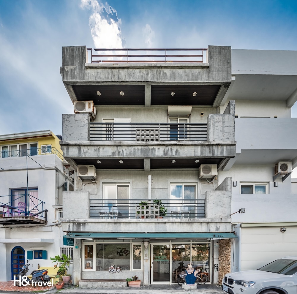 Kenting Fairyland & Farm Guest House