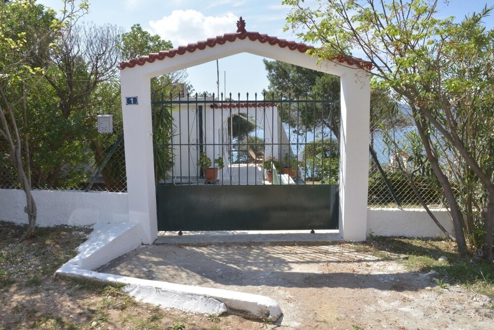 Salamis Beachfront House