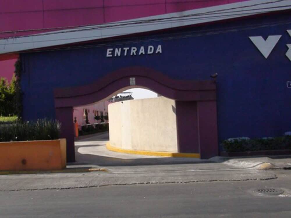 Hotel & Villas 7
