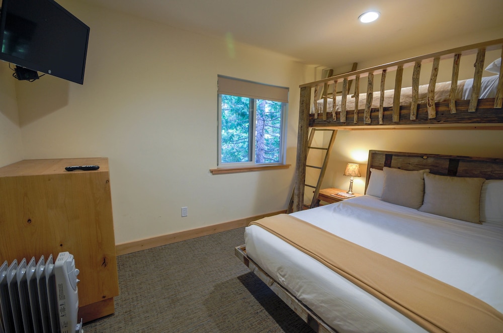 Tahoe Vistana Inn - Property Image 15