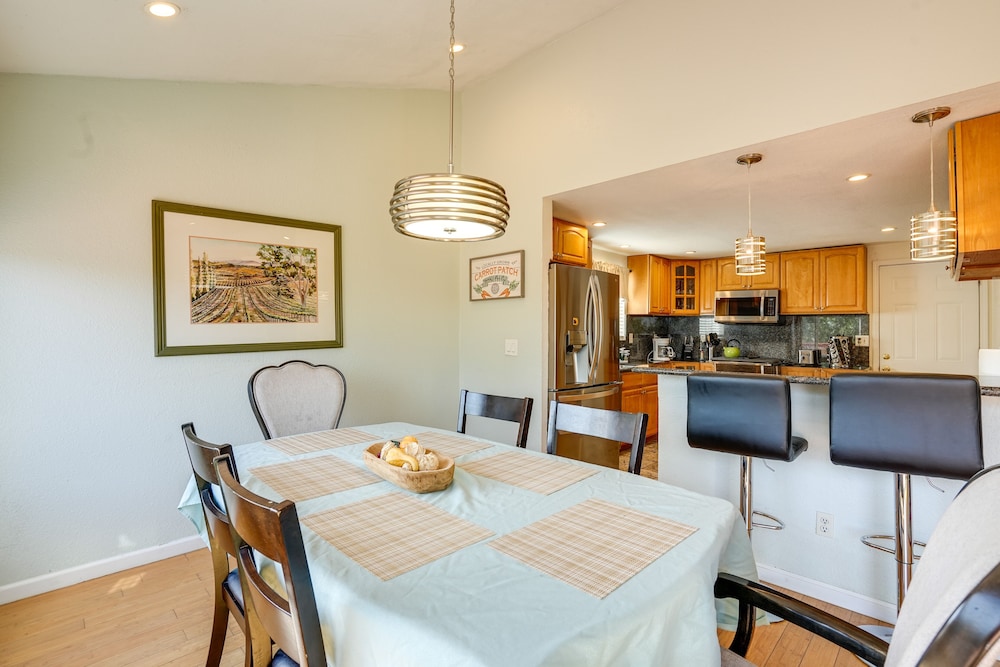 Vallejo Vacations - Vallejo Home w/ Spacious Deck, Hot Tub Views - Property Image 3