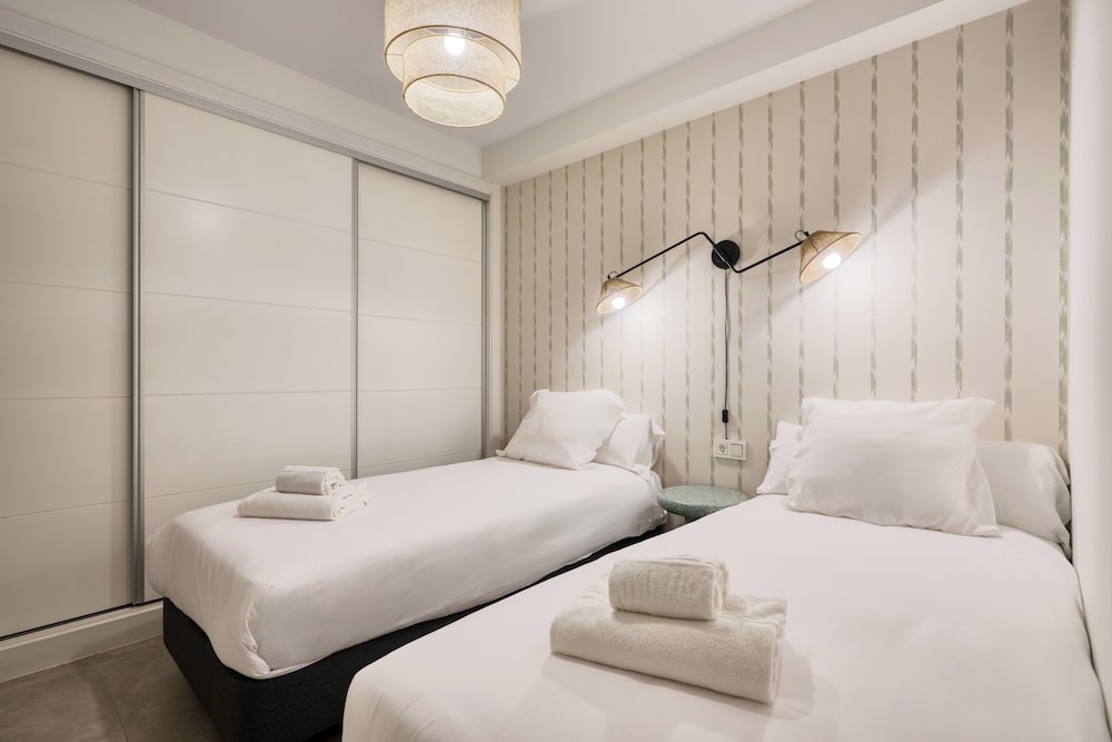 San Francisco Top-Luxury by Homing U