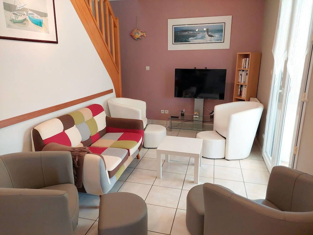 Holiday Home in Plouhinec by Audierne Bay