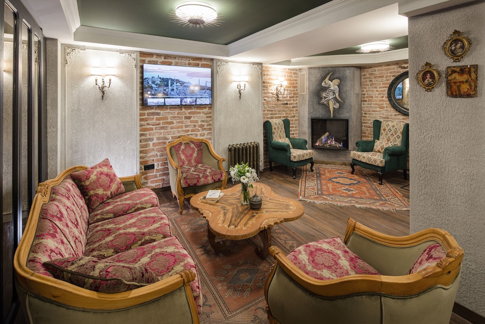 Tria Oteli - Özel Sınıf - Image 31