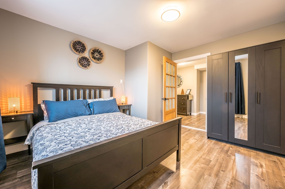 3 BR Cozy Chic Oasis
