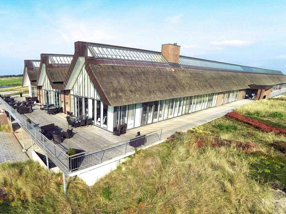 4 Person Holiday Home on a Holiday Park in Romo