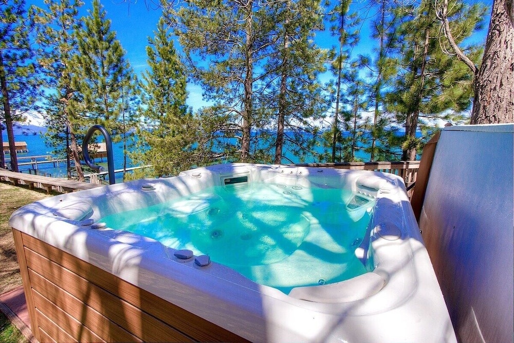 Cyh1281- Tahoe Acres 5 Bedroom Home