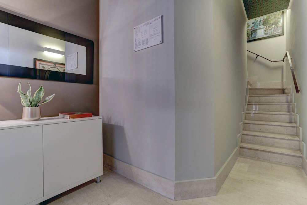 A1 Piazzetta Margutta - A1 - My Extra Home