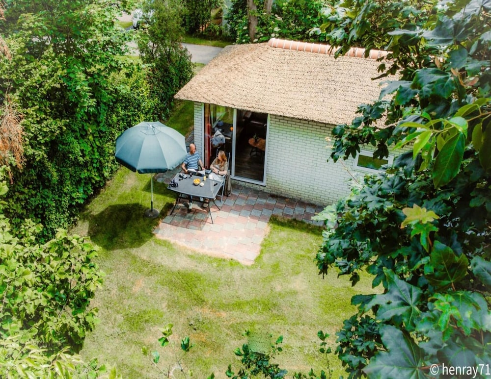 Chalet Near De Hoge Veluwe National Park