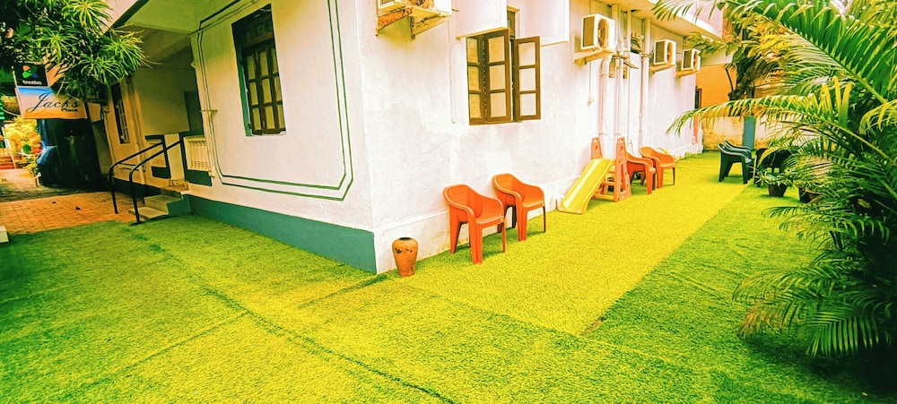 Jacks Calangute place