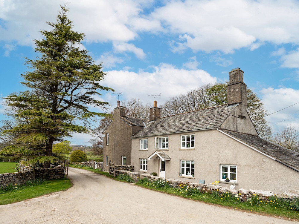 Longlands Farm Cottage