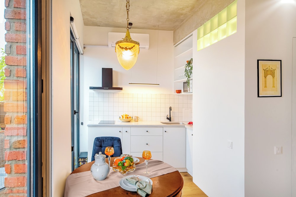 HB apartments Mikheil Bukhaidze