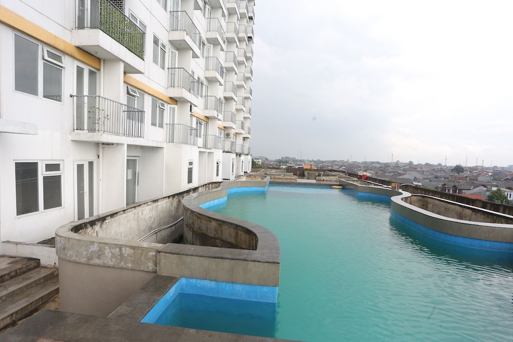 Capital O Iconic Rooms @ Golden City