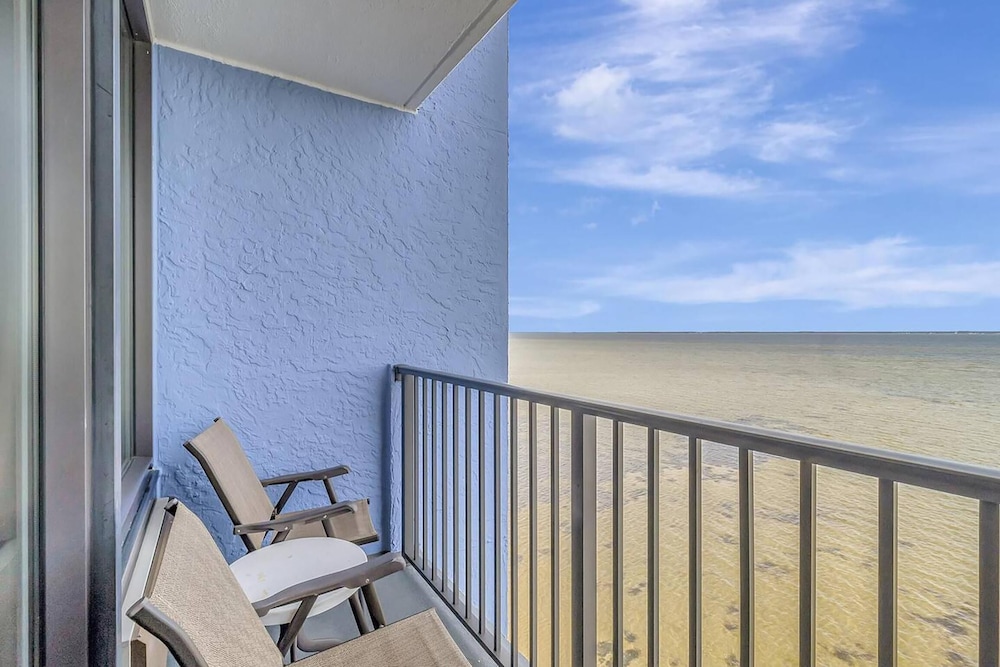 Bayside Inn 6786
