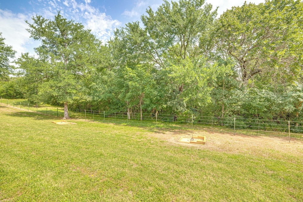 Peaceful & Private - North Texas Family Escape!