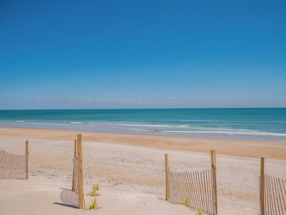 10,000 Reasons by Topsail Realty