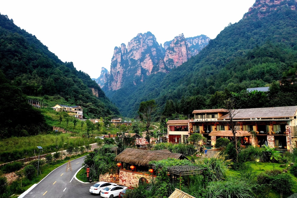 Pandora Vista Retreat