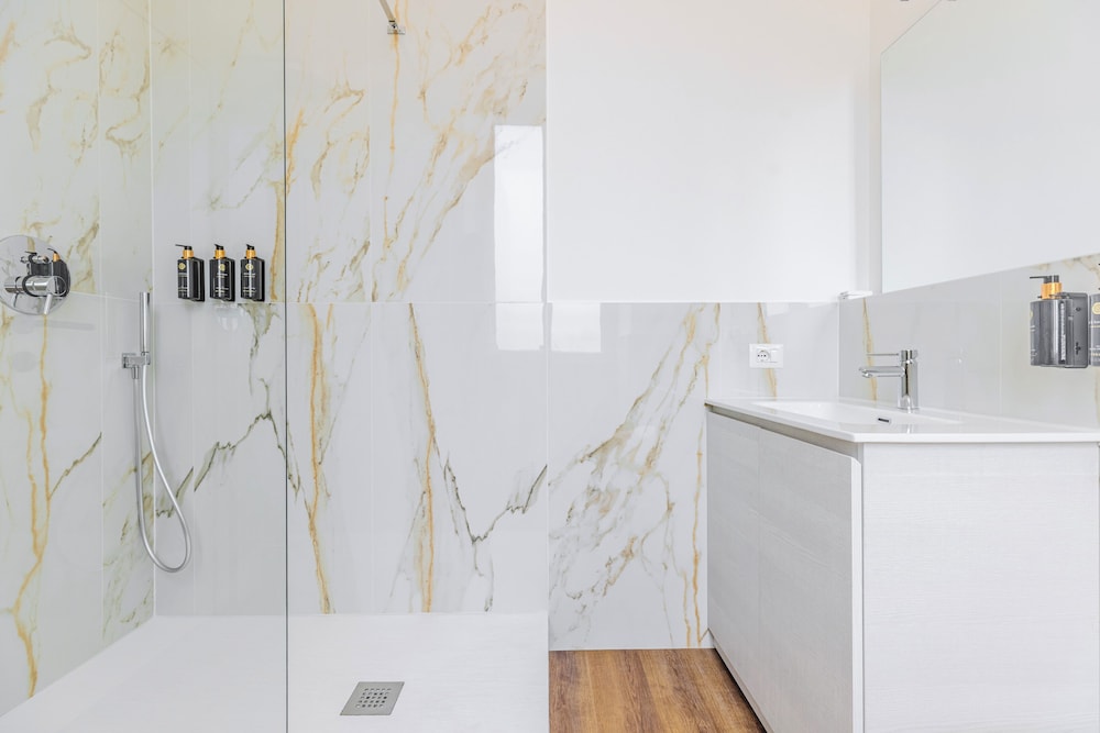 Vatican Pertusa Luxury Suites