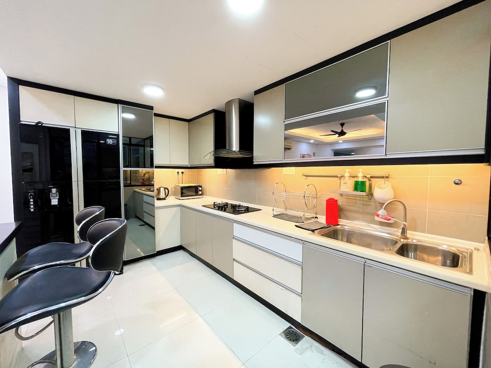 Fahrenheit 88 Bukit Bintang by Manhattan Group