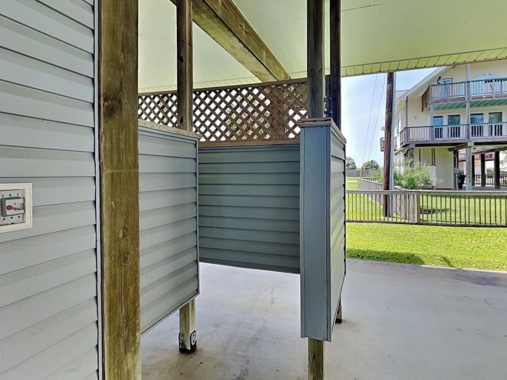 Molly's Dune by Ryson Vacation Rentals