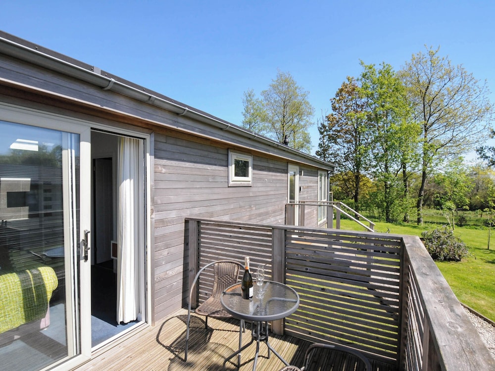 19 Meadow Retreat