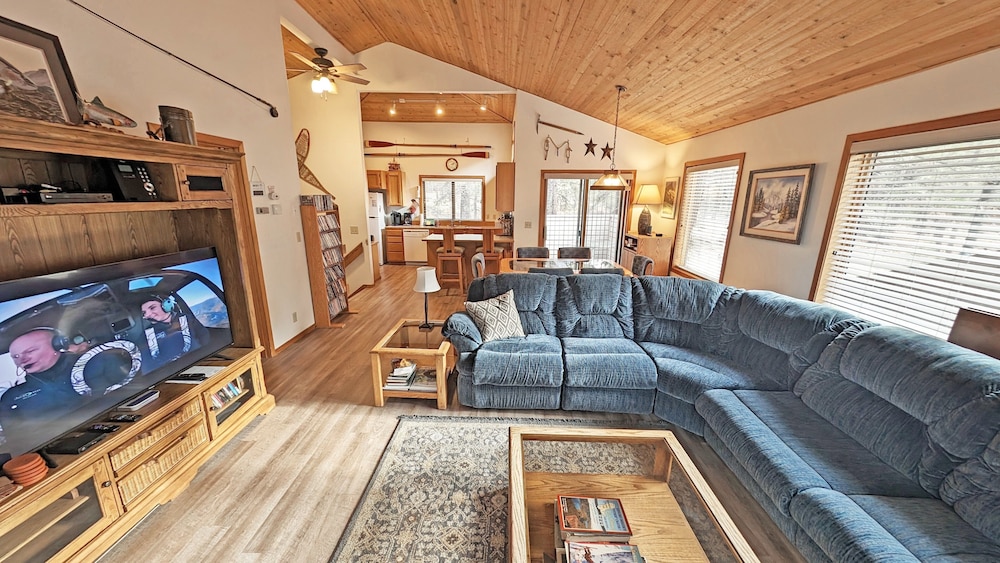 Coyote 7 3 Bedroom Home