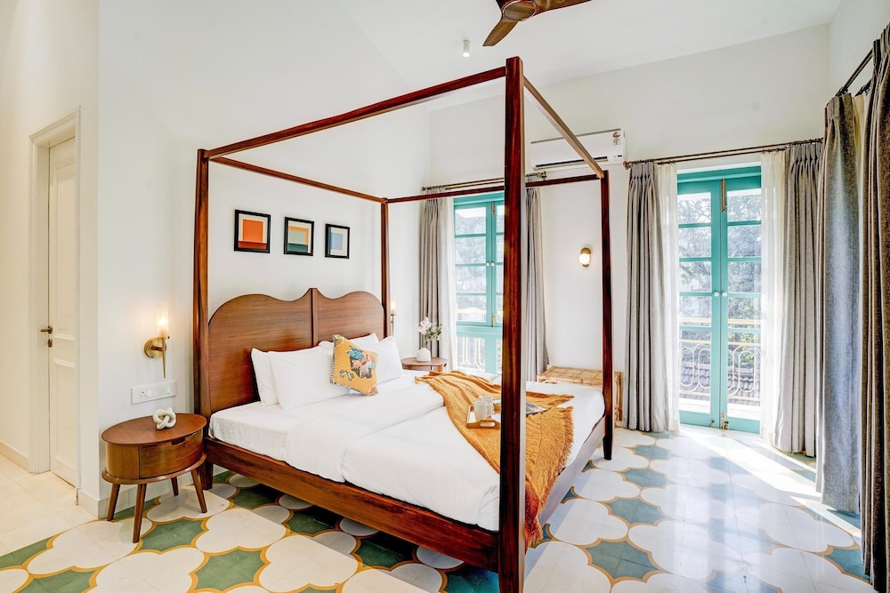 Villa in Siolim Near Morjim Beach