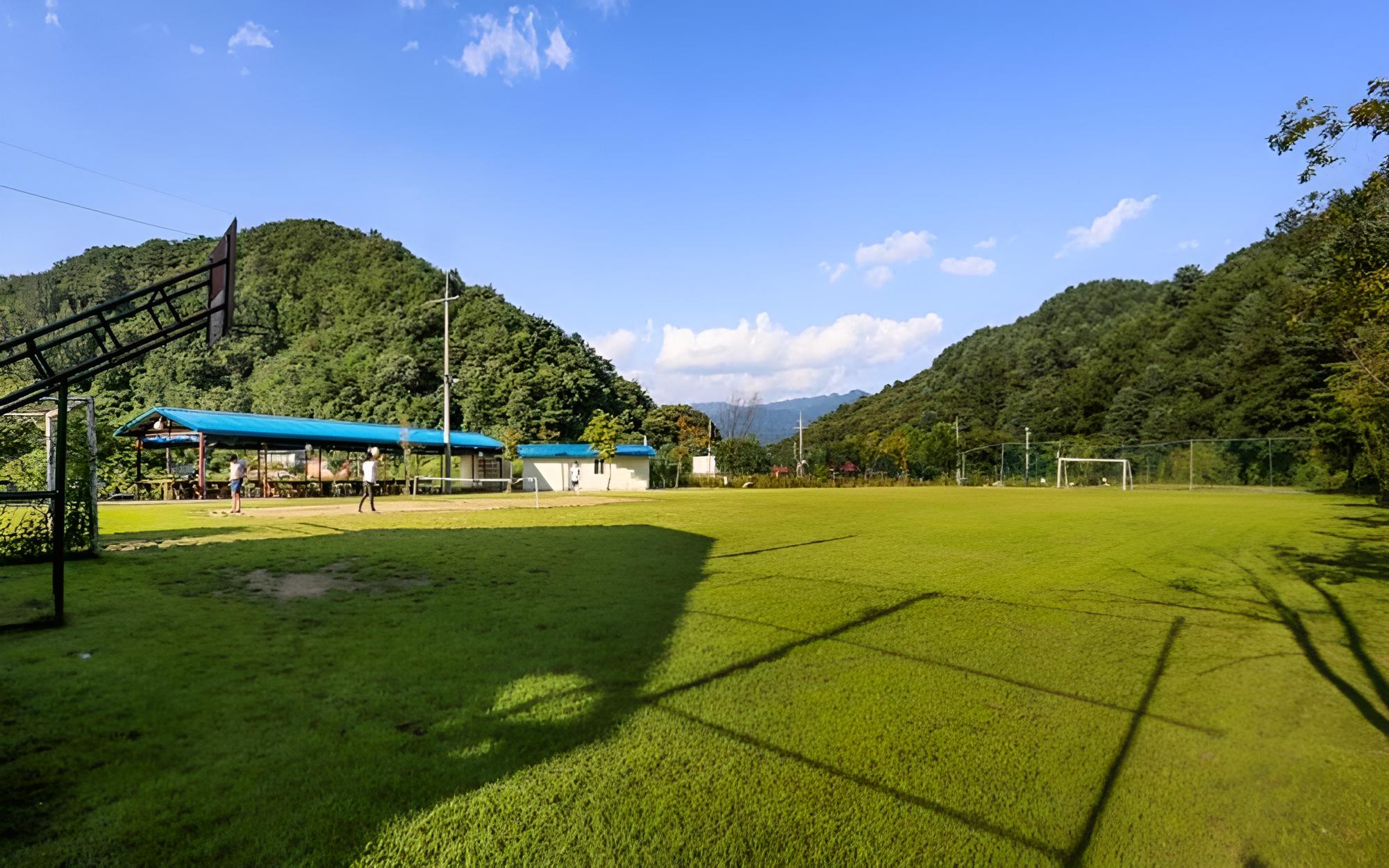 Gapyeong Jandigujang Pension
