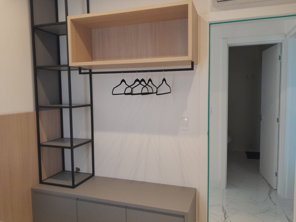 Ocean View Apt 550m From the Beach Gev1304