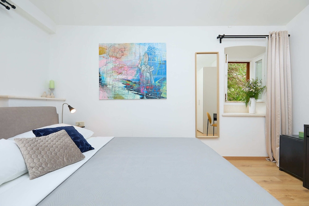 Dubrovnik Vacations - Boutique Garden Rooms - Property Image 85