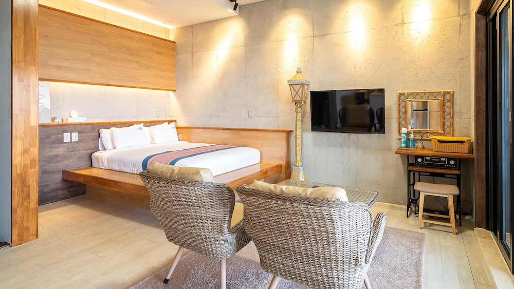 hotel room
