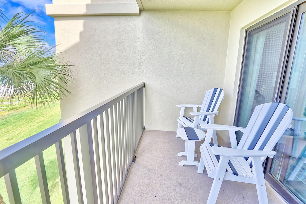 Land's End 11-302 Beach Front - Premier