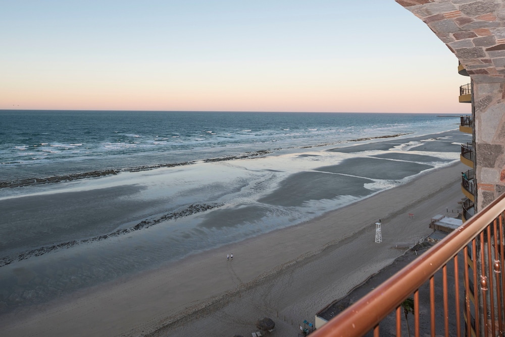 Ocean Sky Paradise Gorgeous Luxurious Oceanfront