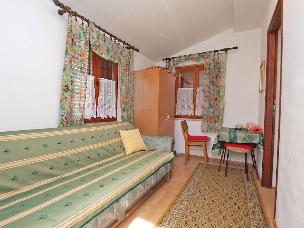 Apartment Ana 1068