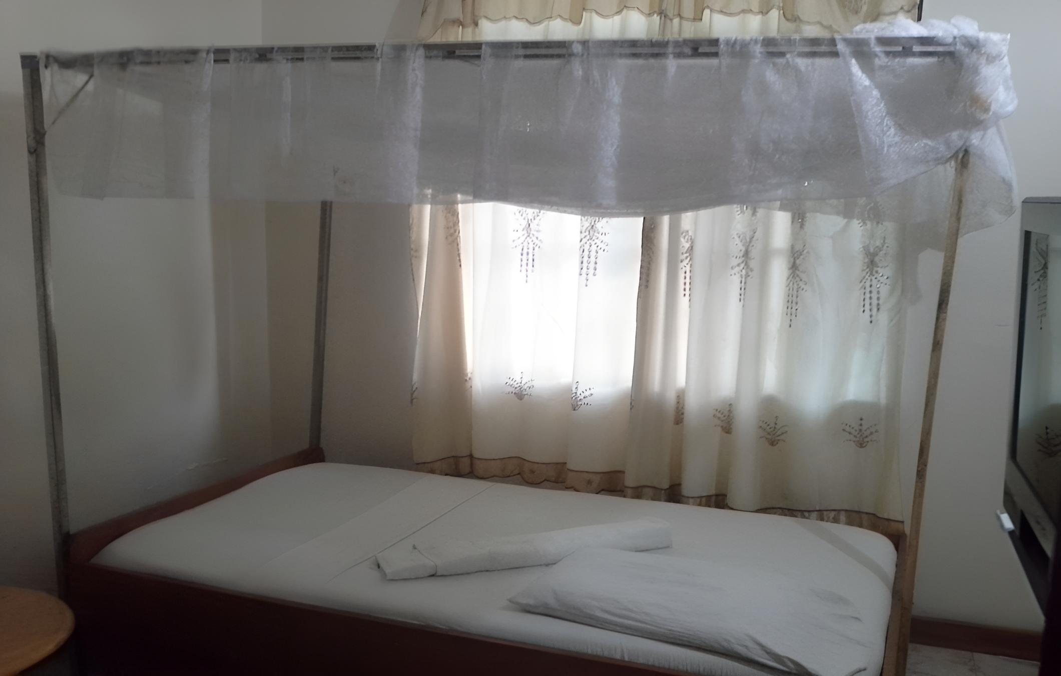 Fine Travellers Hotel