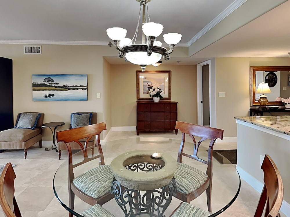 Breakers East by Southern Vacation Rentals