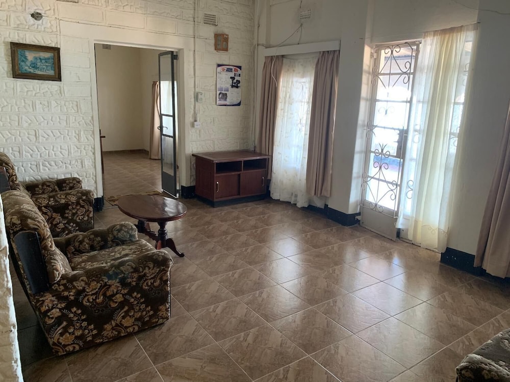 Namiyasi Lake Cottage