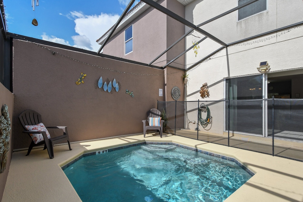 3-bedroom Villa in Bella Vida Resort, Close2disney