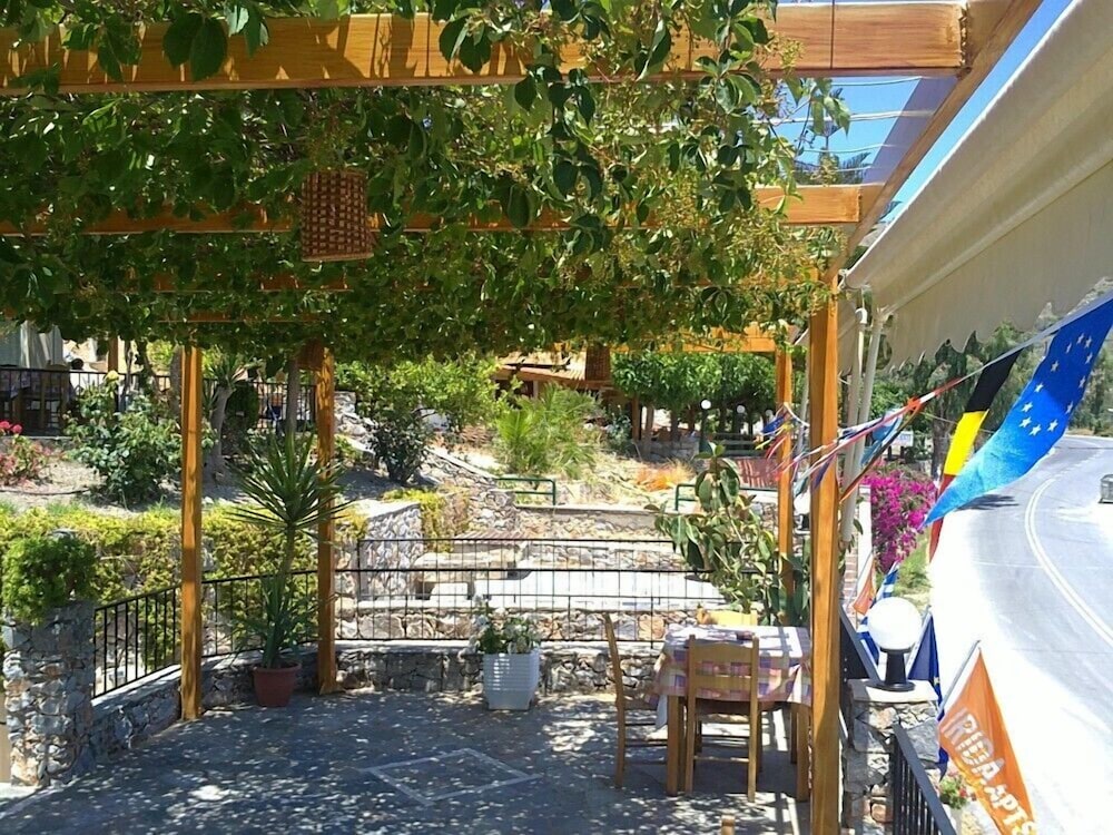 Apartment Hotel Irida