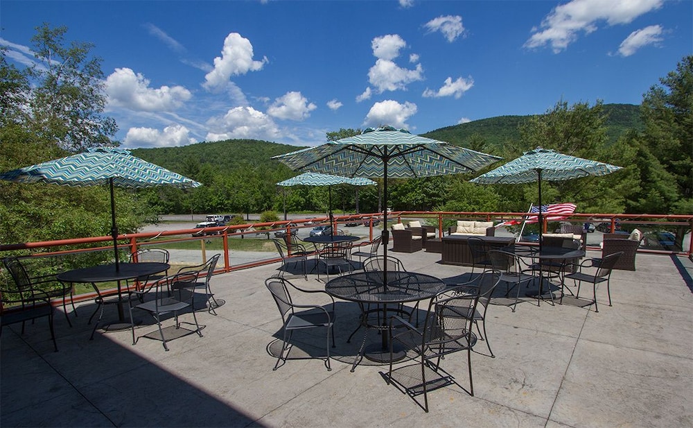 Black Bear Lodge