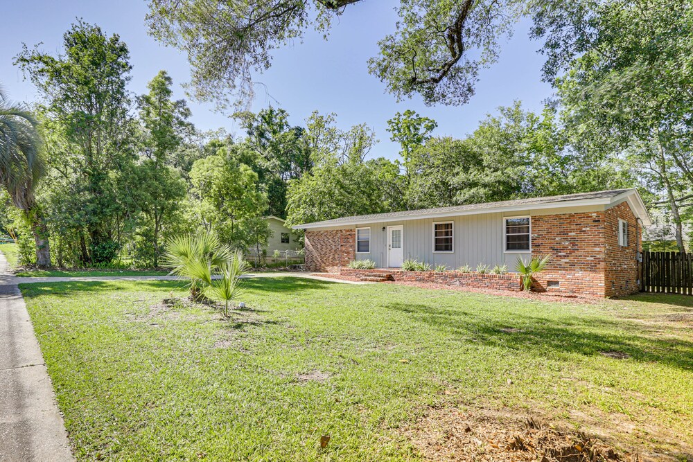 Tallahassee Home w/ Yard < 2 Mi to FSU Campus view 2
