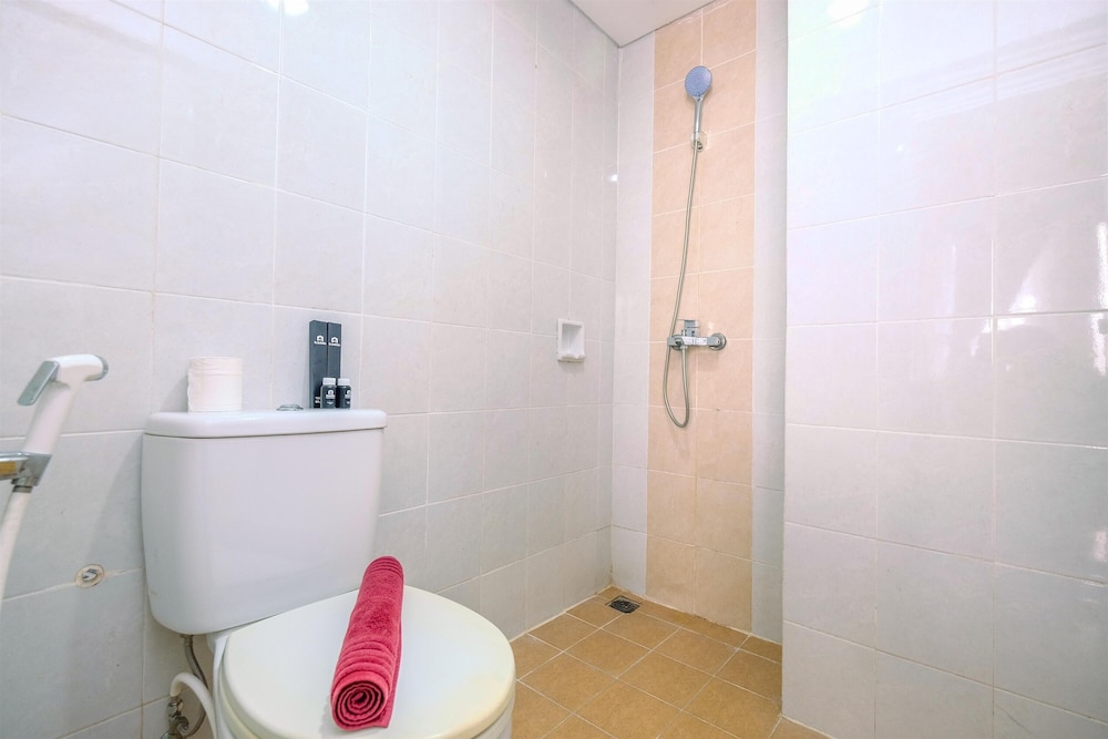 Homey 2Br Apartment At Taman Melati Margonda view 2