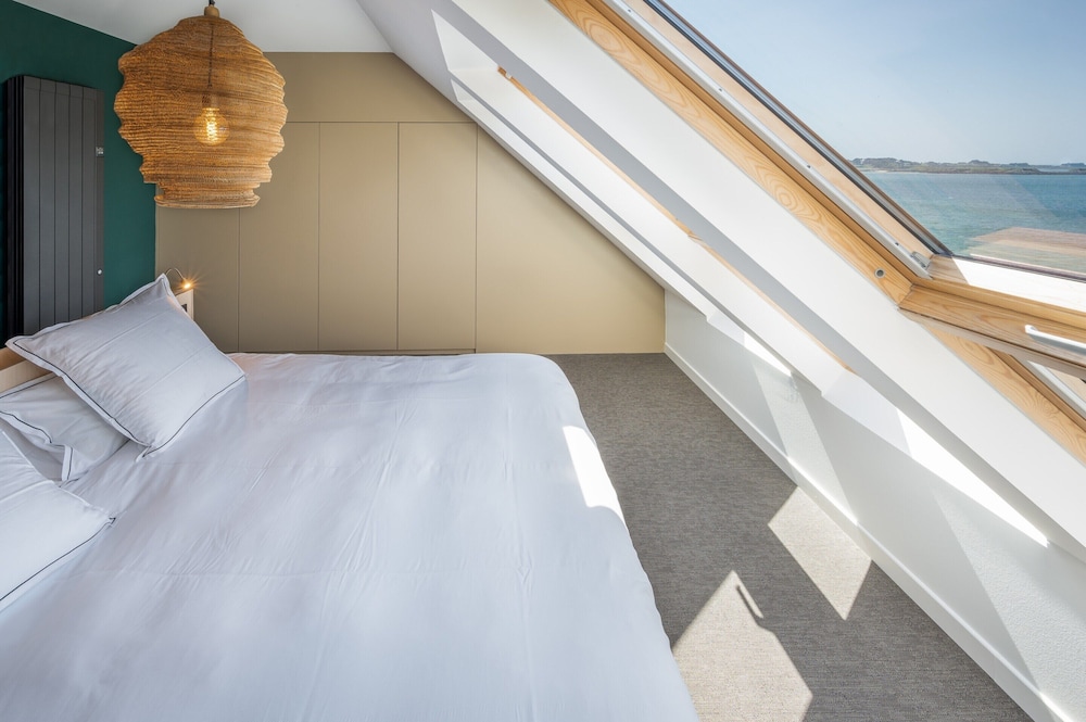 Luxury Duplex With Magnificent sea View