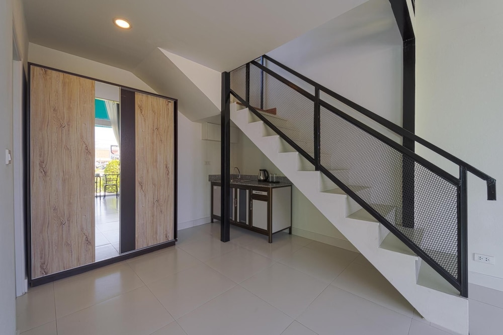 Beautiful new 7 Bedroom Villa Resort CT7
