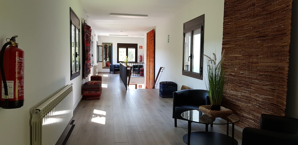 HOSTAL LA GUINEU