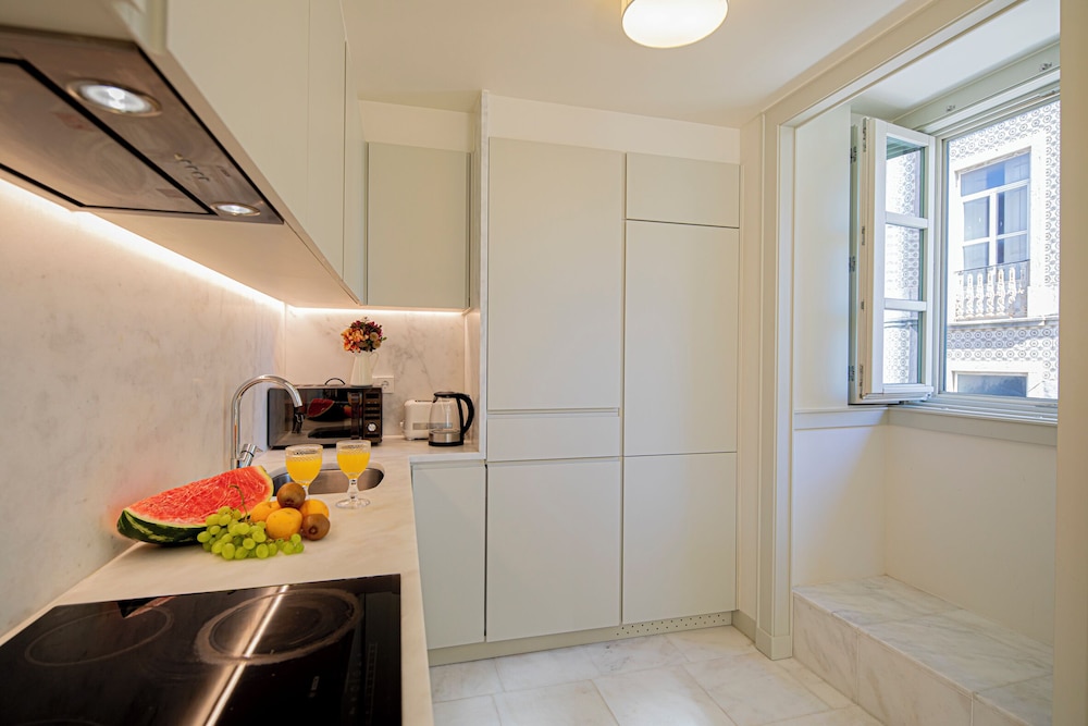 Castelo Superior Two Bedroom Apartment