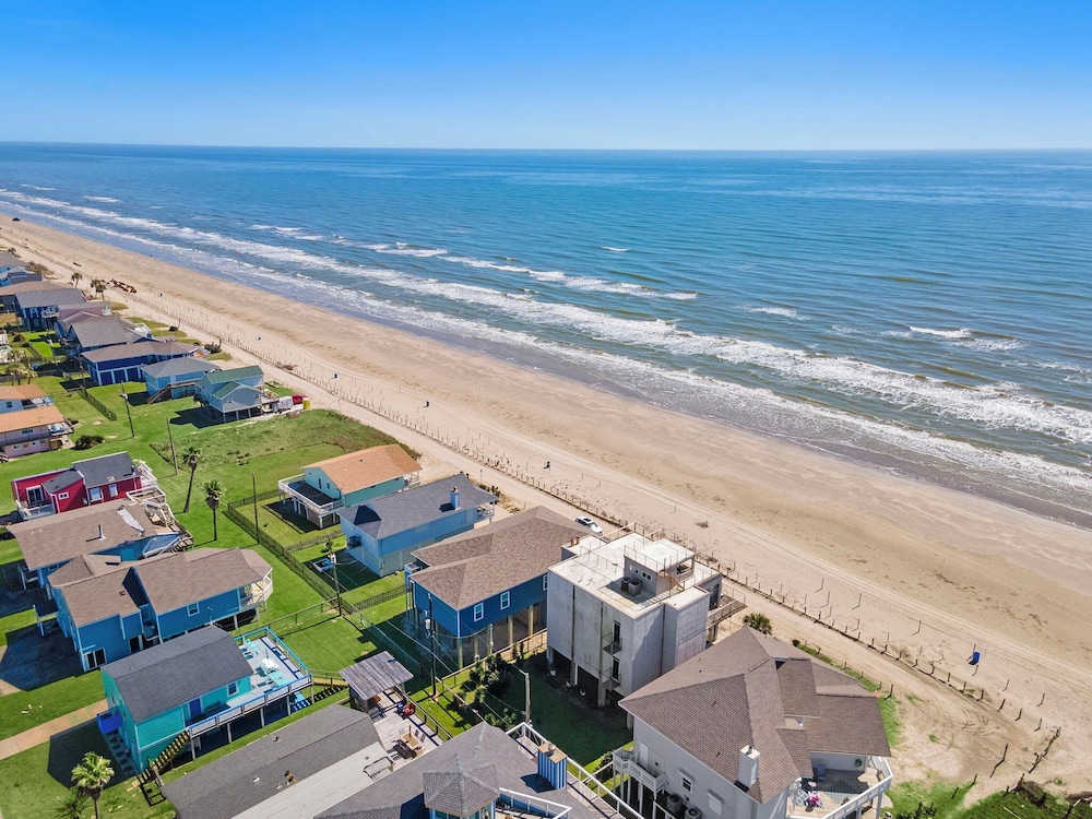 Oceanfront Experience by Ryson Vacation Rentals